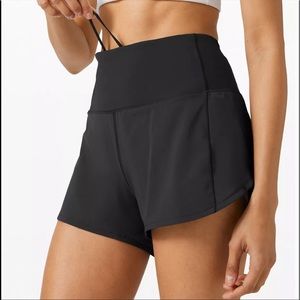 {Lululemon} Speed up high rise shorts